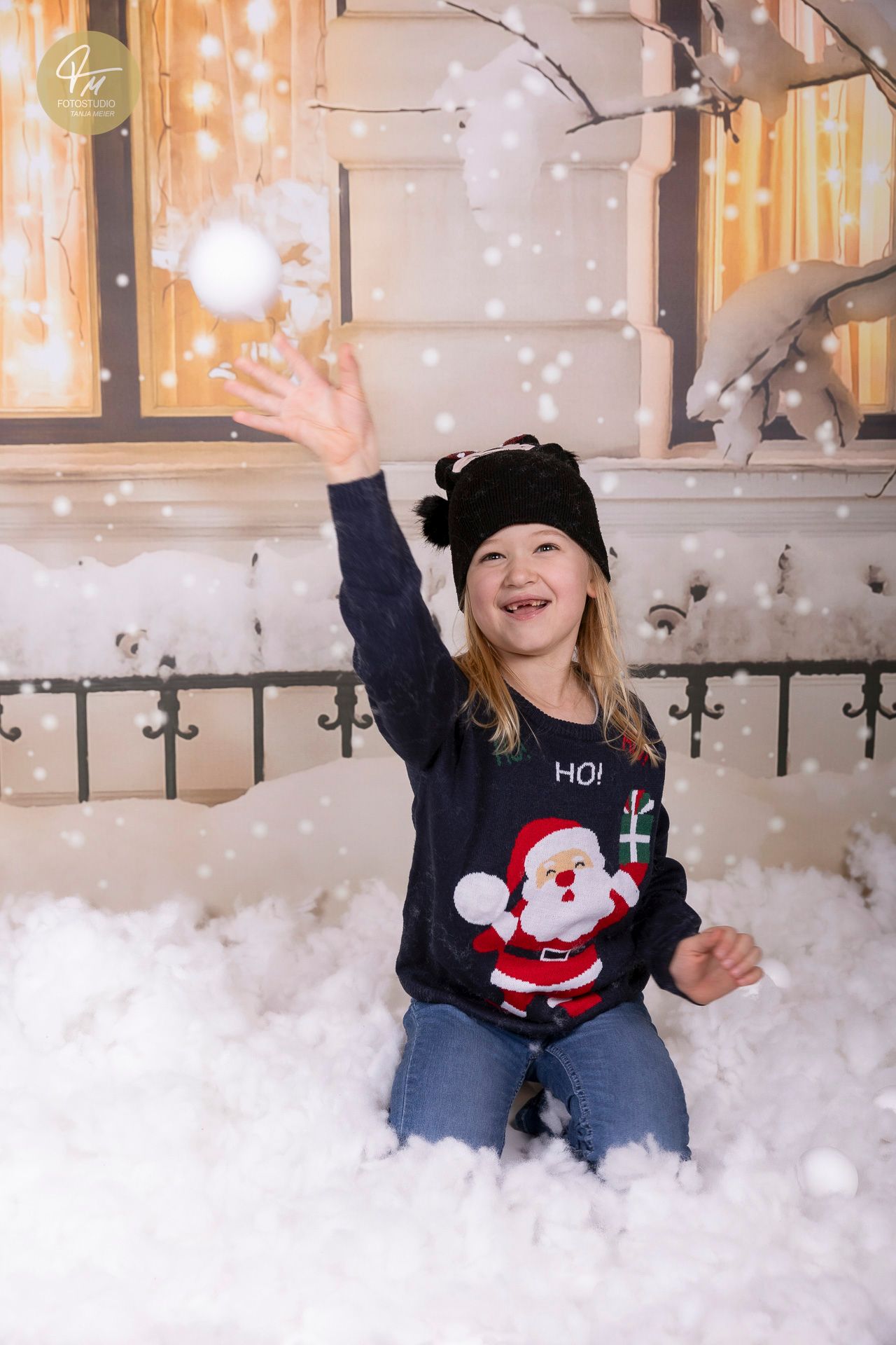 Weihnachtsfotoshooting, Weihnachtsfotos, Warngau, Holzkirchen, Geschenkidee, Oma, Opa, Tante, Familienfotos weihnachten, Winterfotos, Kinderfotos, Weihnachten Geschenkidee, weihnachtliche Minifotoshootings, weihnachtliche Fotos, Miesbach, Bad Tölz, Rosenheim, Schaftlach, Otterfing, Schliersee, Tegernsee, Valley, Reichersbeuern, Sachsenkam, Sauerlach, Paarfotos, Winterbild, Fotoshooting mit Kind