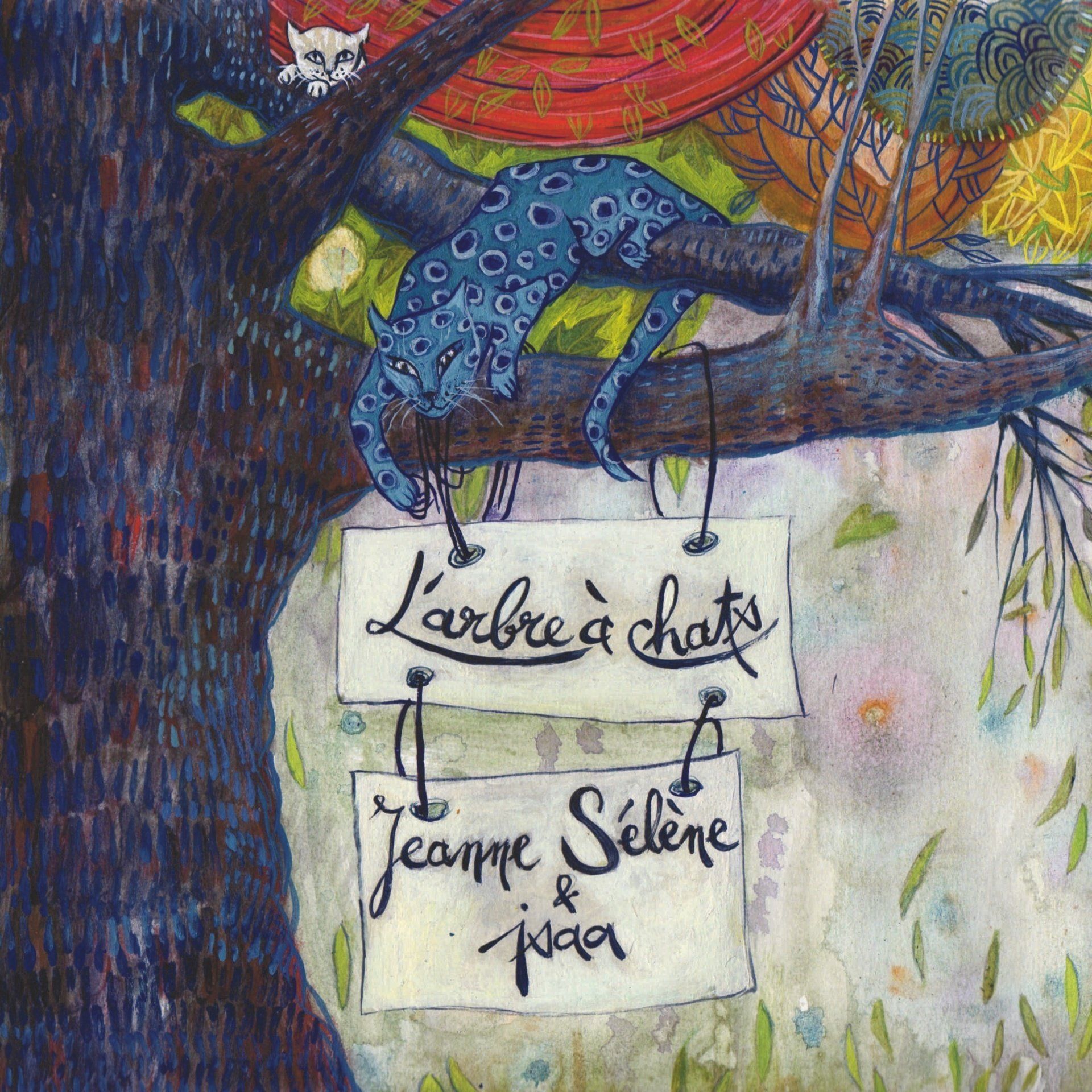 La couverture de l'arbre à chat est une peinture acrylique représentant une partie d'un arbre de grande taille : un bout de tronc et deux branches. Sur les branche est installé un gros chat bleu au pelage de léopard. Sur la branche est accroché un panneau sur lequel est écrit L'arbre à chat. Sur ce panneau est accroché un deuxième panneau sur lequel on peut lire le nom des contributrices Jeanne Sélène & Isaa