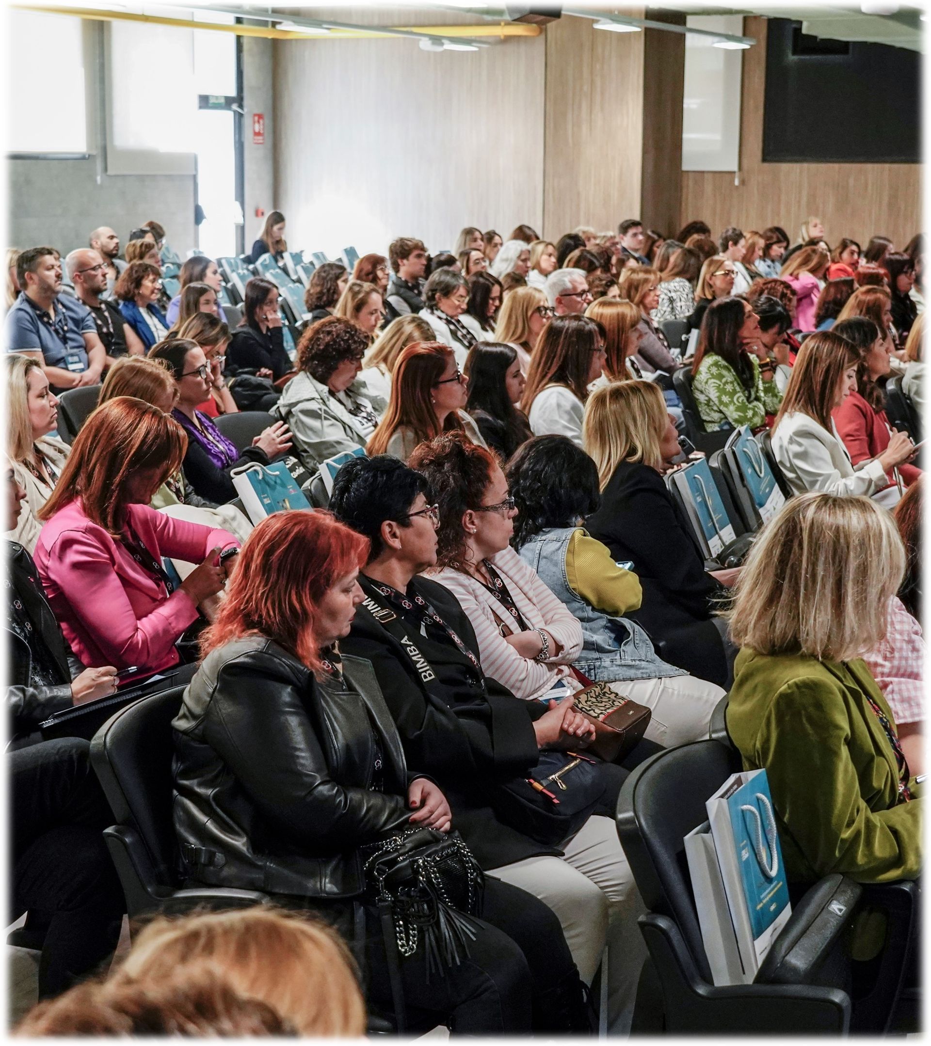MUJER Y EMPRESA SUMMIT