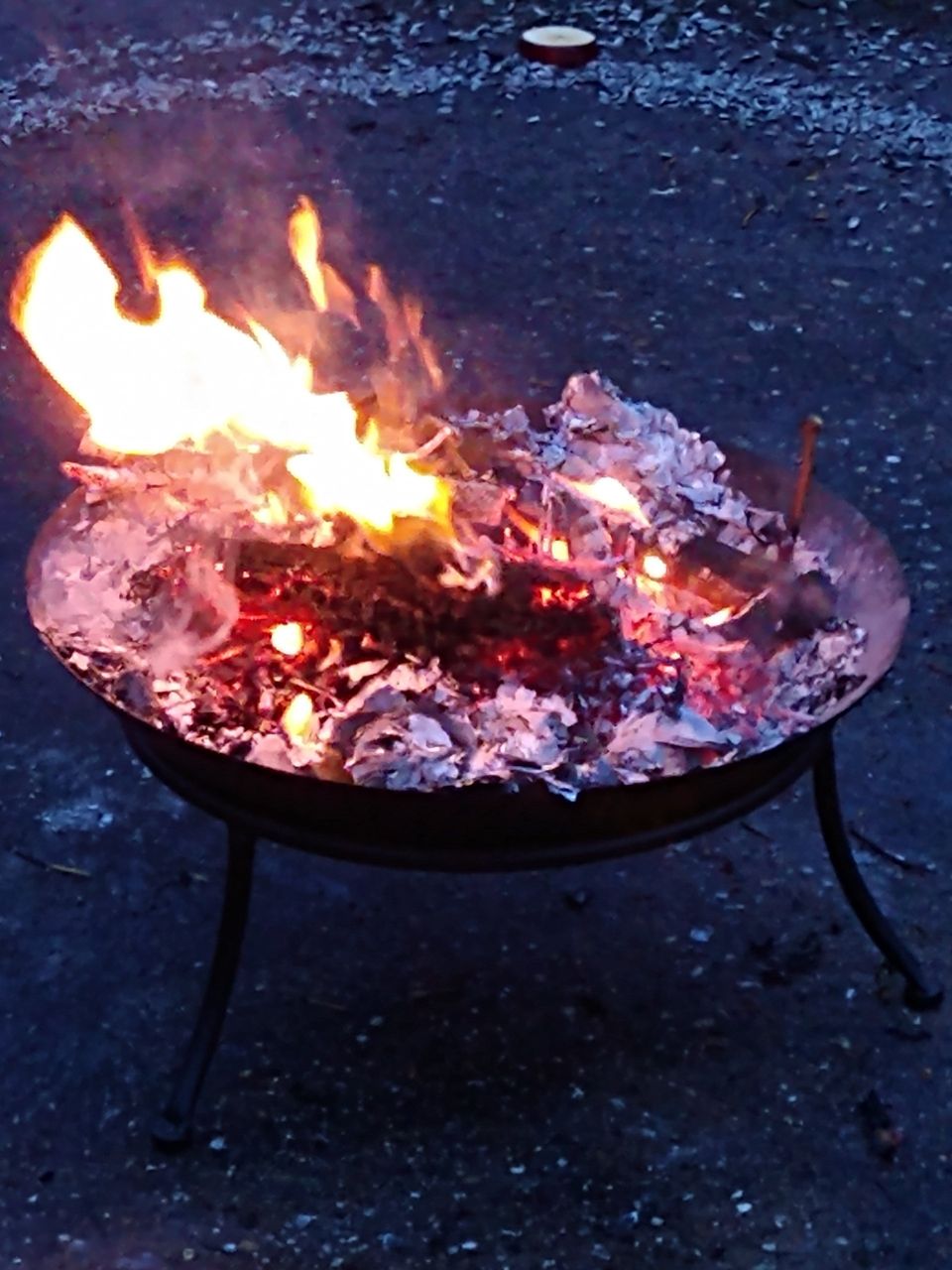 Mittwinter Feuer, Verabschiedung des Alten Jahres 2020 Mittwinter - Feuer, ein Feuer der Divination, ein Feuer der Zukunft