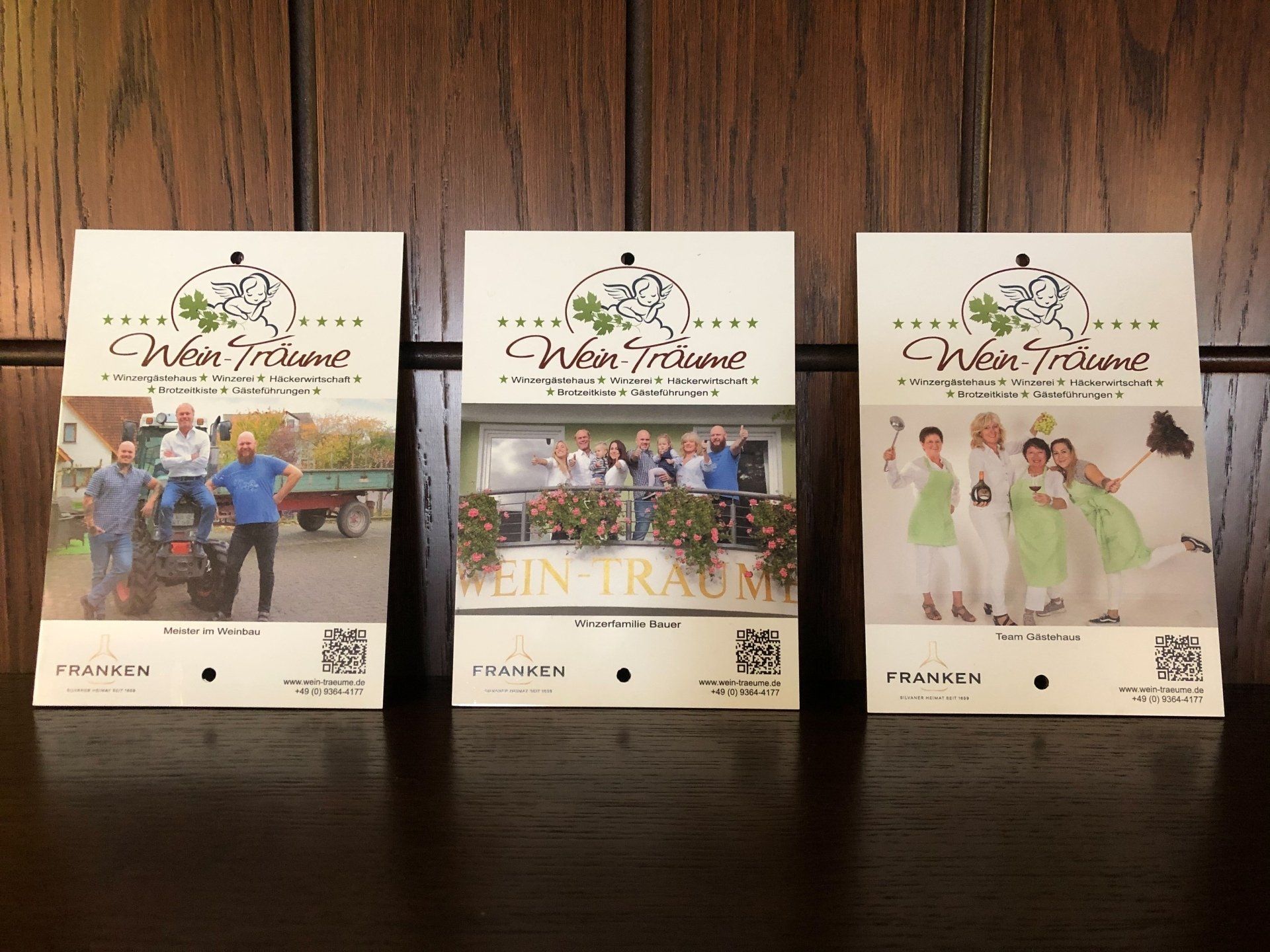 Neue Weinbergs Schilder