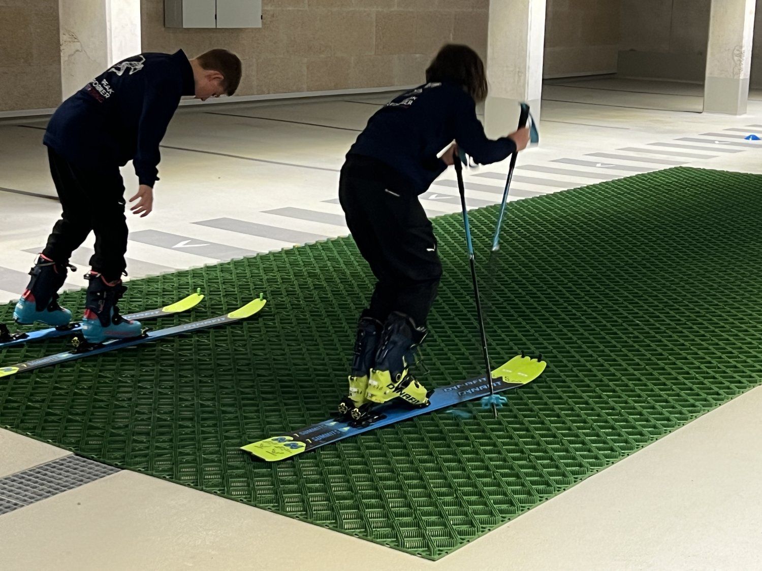 Peak Performer Stiftung - Dynafit - Tourenski mit Fellen - skitrax world