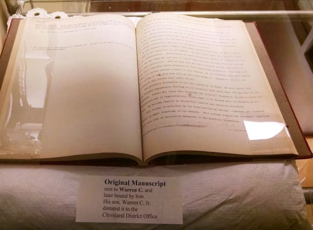 PRIMER MANUSCRITO DEL LIBRO ALCOHOLICOS ANONIMOS