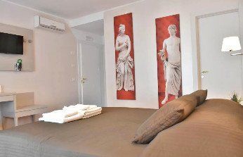 B&B CONTE ARDI LUXORY ROOM SANTERAMO