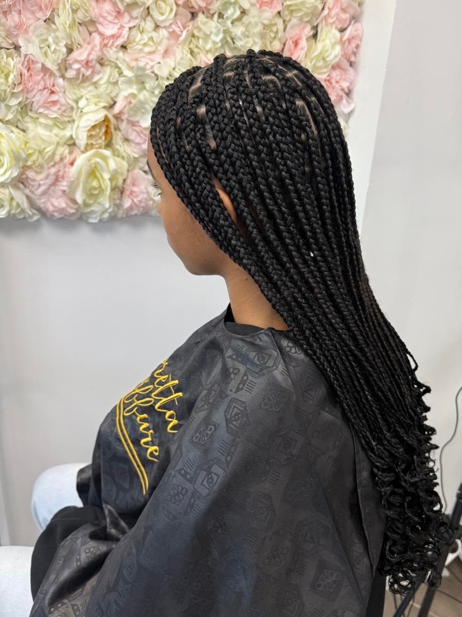 Loretta coiffure, salon de coiffure afro, coiffeur et coiffeuse pierrefitte sur seine à saint-denis, box braids, mèches