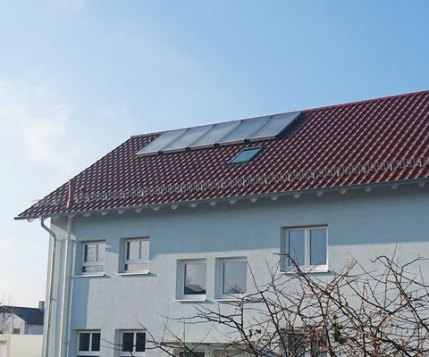 Modernes Dach mit Panels Modernes Dach mit Panels