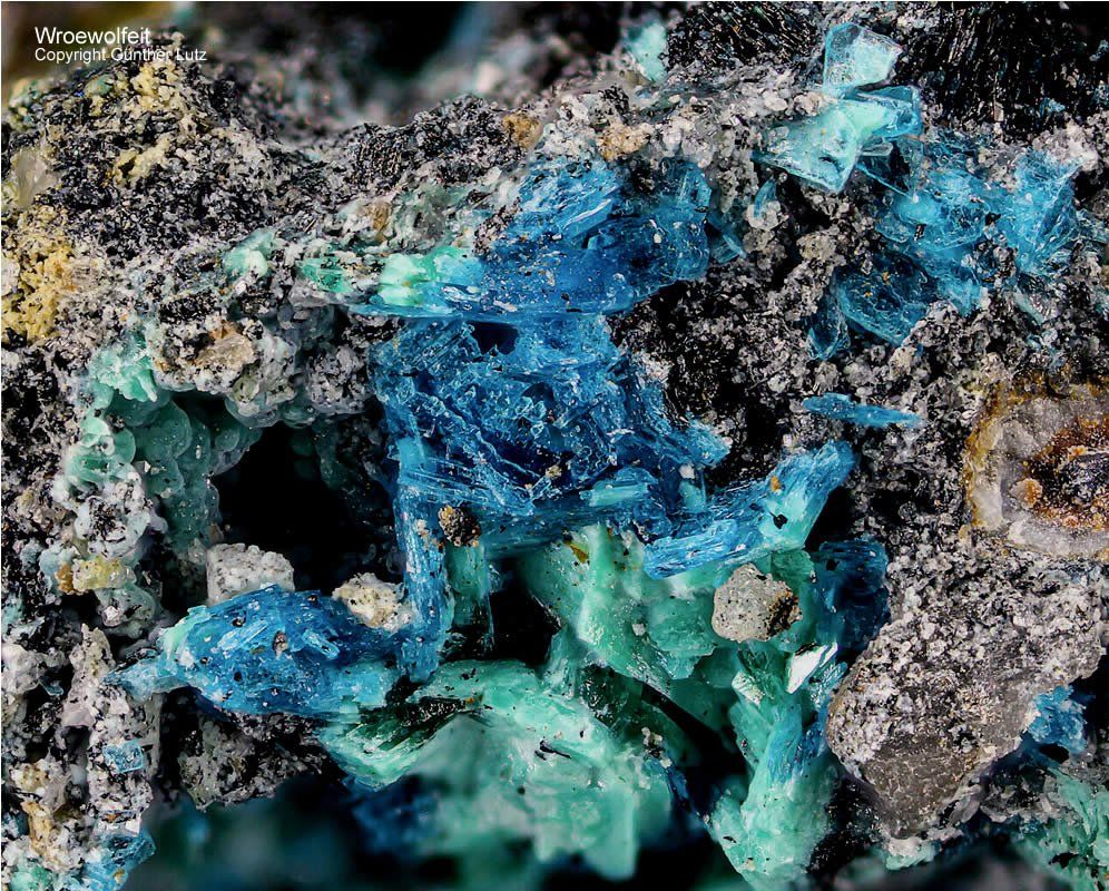 Mineralien Österreich Rauris Astenschmiede Wroewolfeit