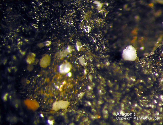 Mineralien Österreich Rauris Astenschmiede Aragonit