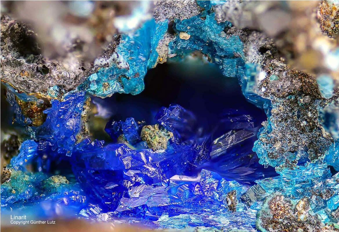 Mineralien Österreich Rauris Astenschmiede Linarit