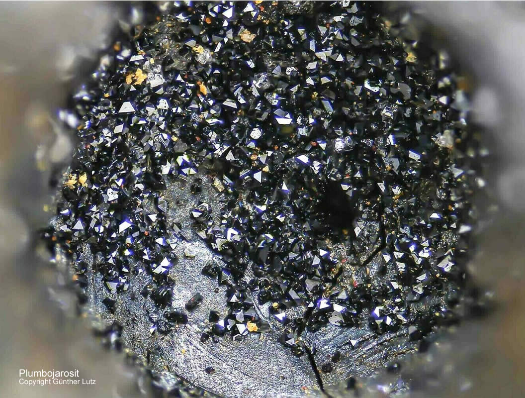 Mineralien Österreich Rauris Astenschmiede Plumbojarosit