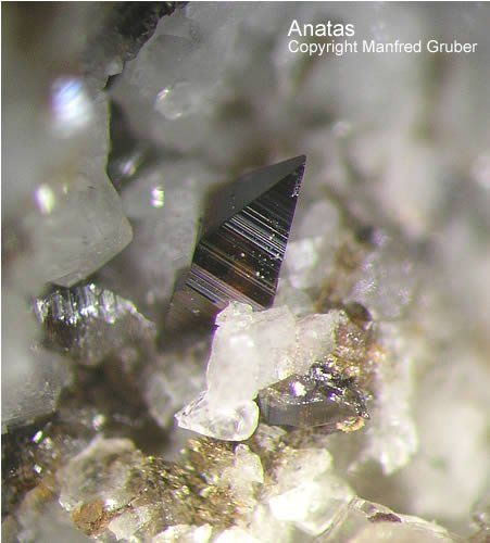 Mineralien Österreich Ankogel Anatas