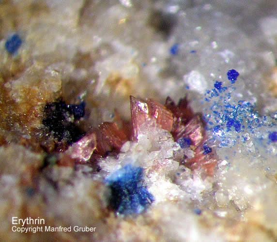 Mineralien Österreich Brixlegg Stockerhalde Erythrin