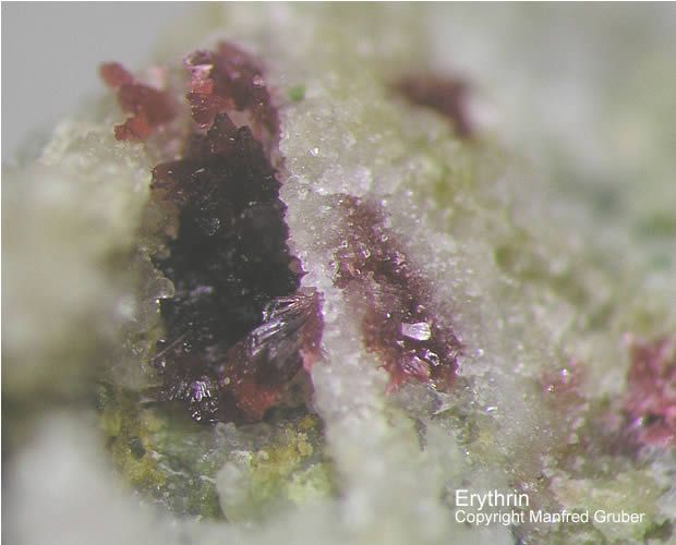 Mineralien Österreich Brixlegg Stockerhalde Erythrin