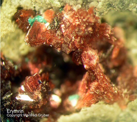 Mineralien Österreich Brixlegg Stockerhalde Erythrin