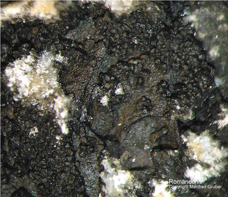 Mineralien Österreich Brixlegg Stockerhalde Romanèchit