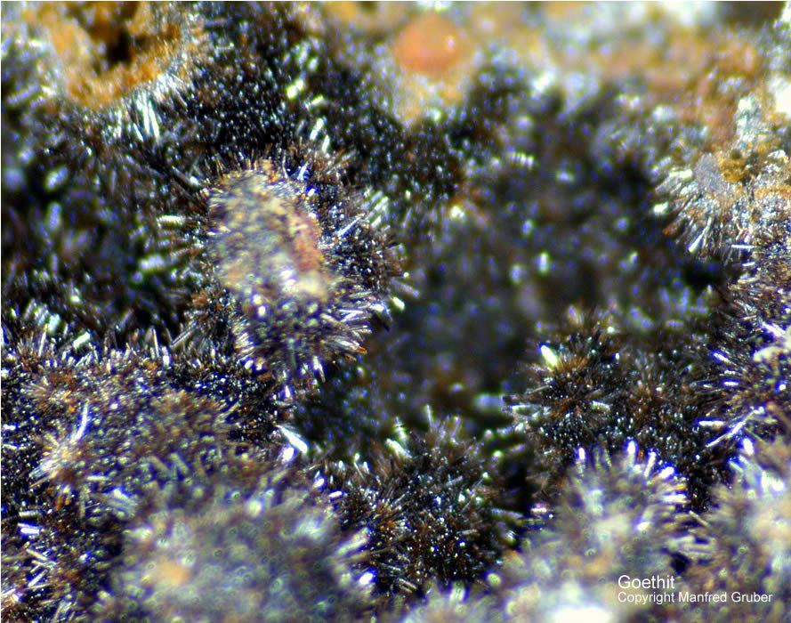 Hessen Mineralien Adorf Bergkristall Goethit