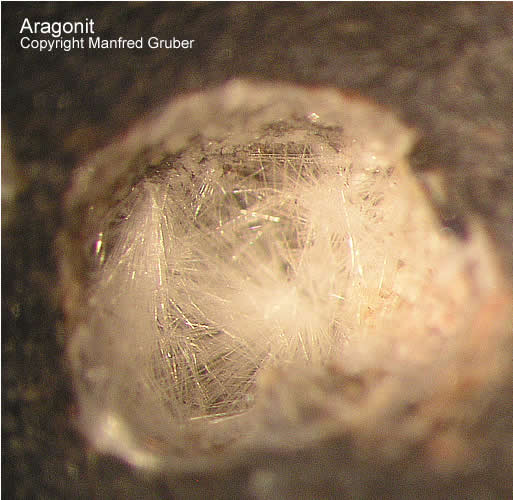Sauerland Mineralien Altena Breitenhagen Aragonit
