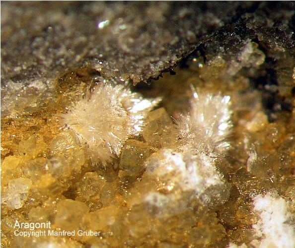 Hessen Mineralien Altenmittlau Aragonit