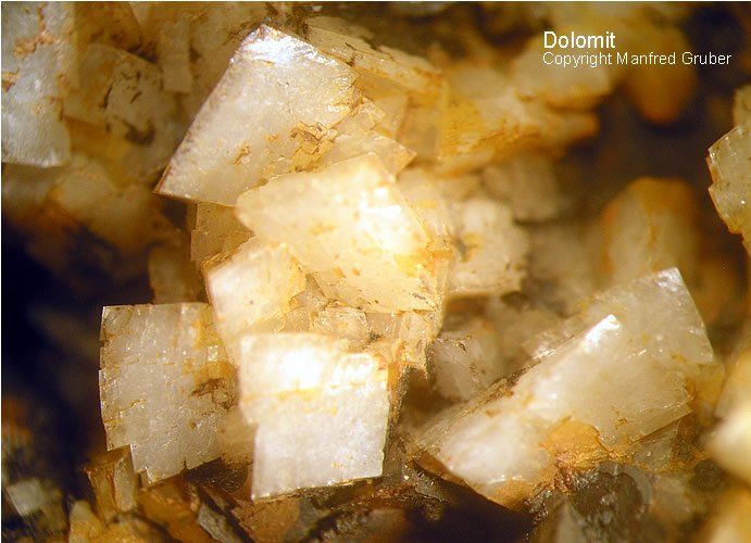 Hessen Mineralien Altenmittlau Dolomit