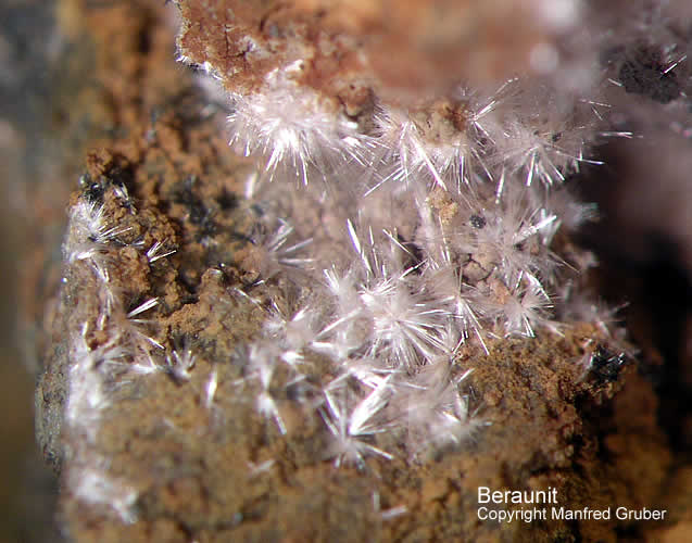 Sauerland Mineralien Arnsberg A46 Beraunit