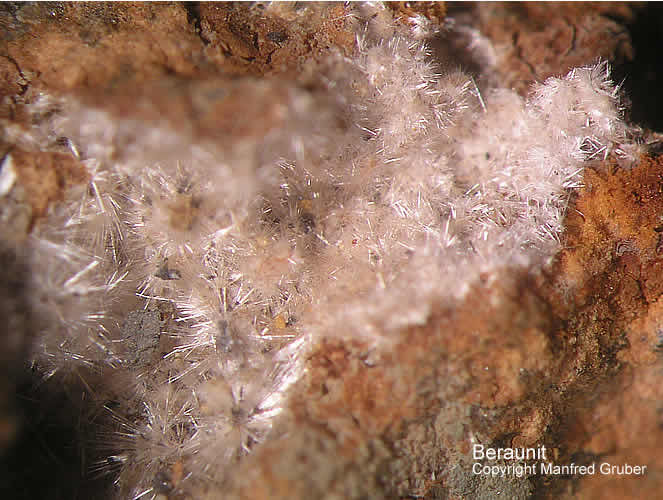 Sauerland Mineralien Arnsberg A46 Beraunit