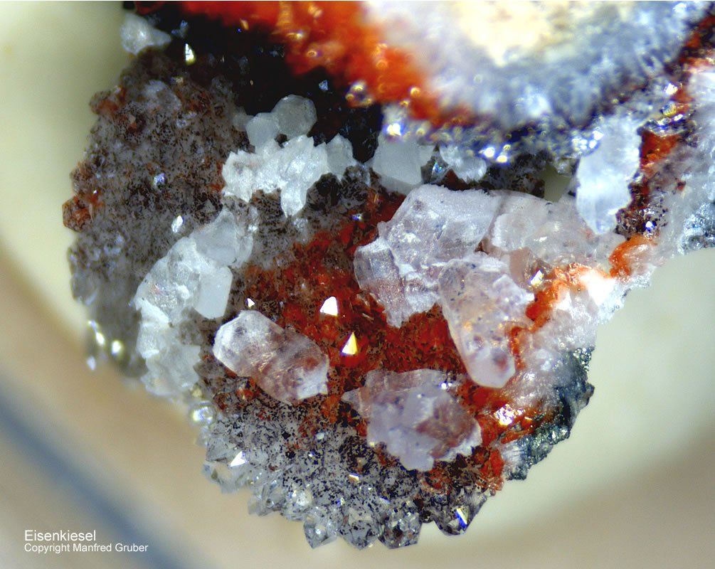 Schwarzwald Mineralien Artenberg Eisenkiesel