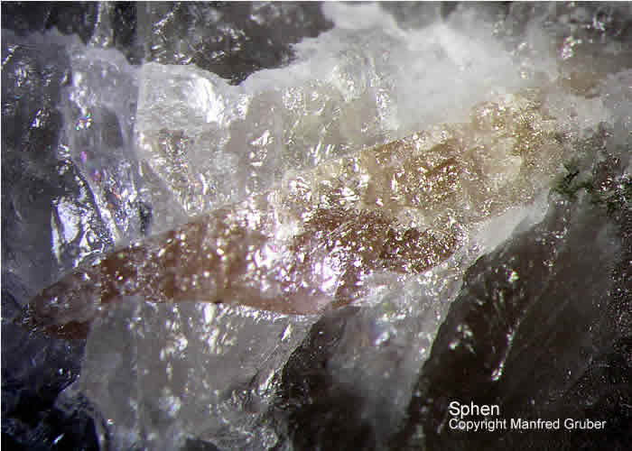 Schwarzwald Mineralien Artenberg Sphen Titanit