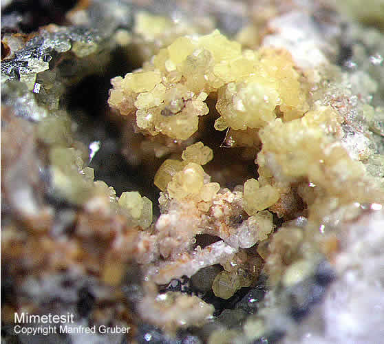 Schwarzwald Mineralien Badenweiler Mimetesit