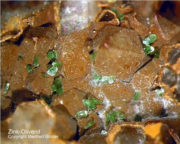 Grube Clara Mineralien Zinkolivenit Schwarzwald Hausach