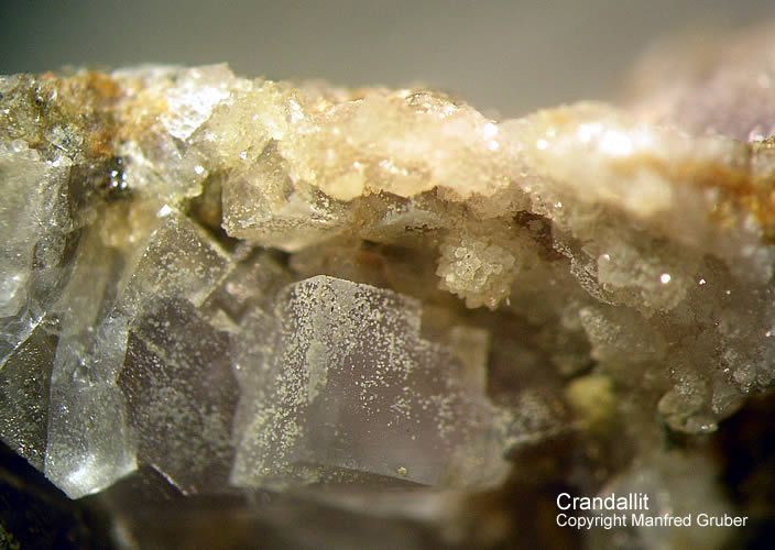 Grube Clara Mineralien Crandallit Schwarzwald