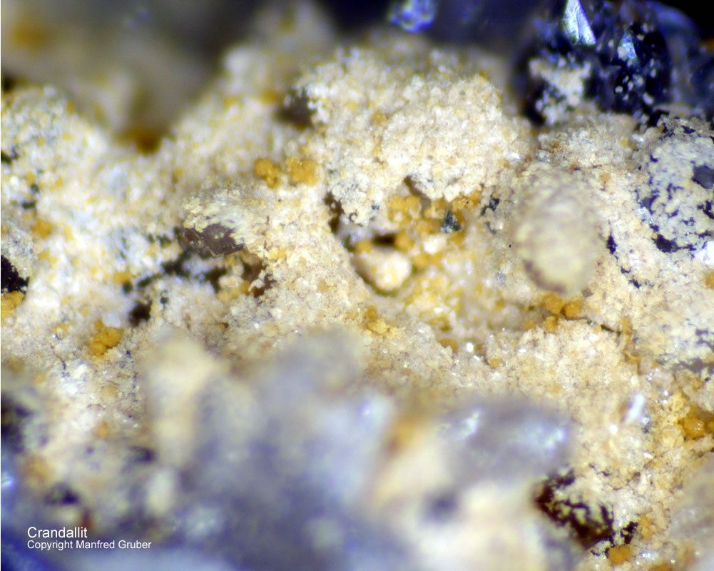 Grube Clara Mineralien Crandallit Hausach Schwarzwald