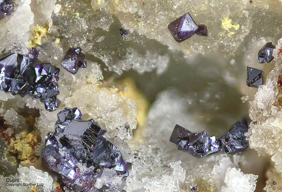 Grube Clara Mineralien Cuprit Hausach Schwarzwald