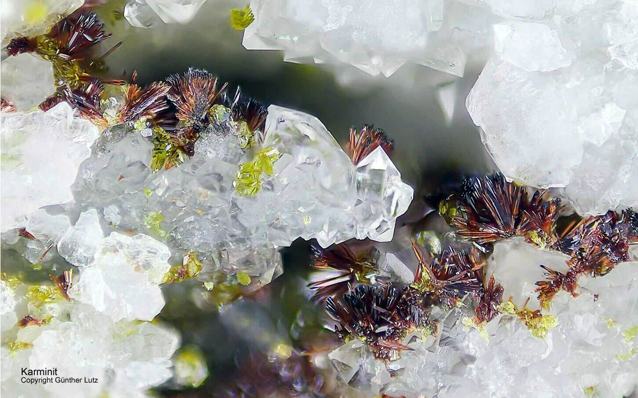 Grube Clara Mineralien Karminit Schwarzwald Hausach