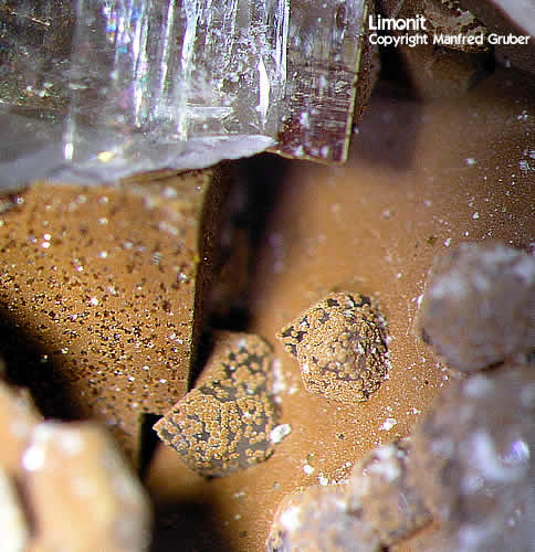 Grube Clara Mineralien Limonit Schwarzwald Hausach
