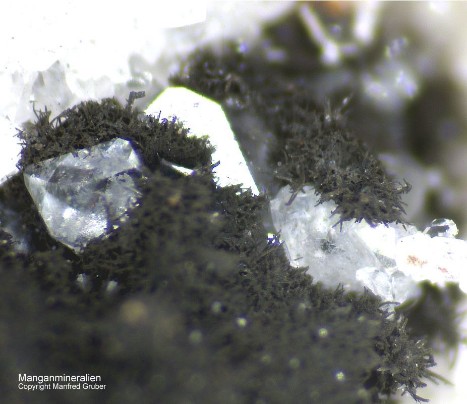 Grube Clara Mineralien Manganogel Schwarzwald Hausach