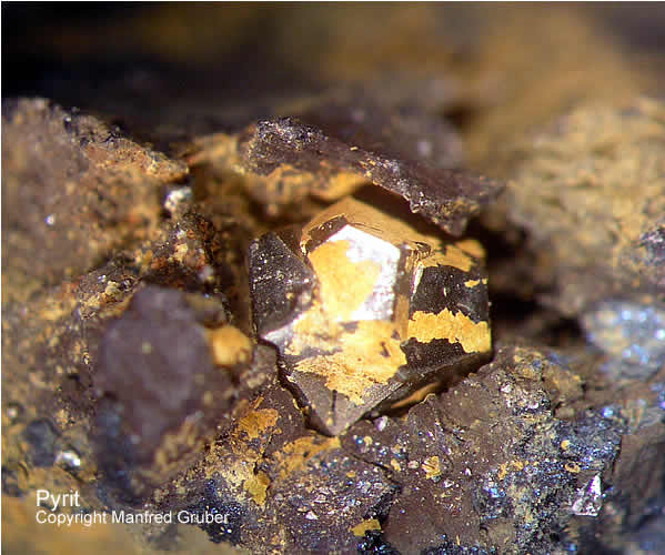 Grube Clara Mineralien Pyrit Schwarzwald Hausach