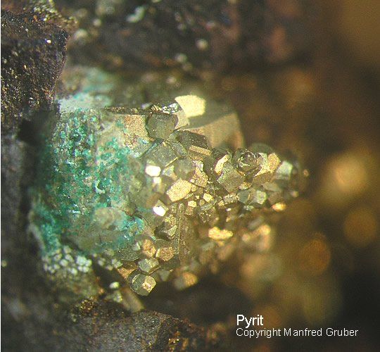 Grube Clara Mineralien Pyrit Schwarzwald Hausach