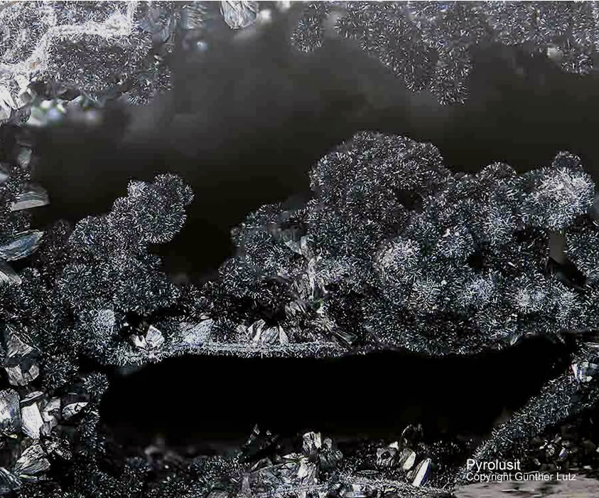 Grube Clara Mineralien Pyrolusit Schwarzwald Hausach