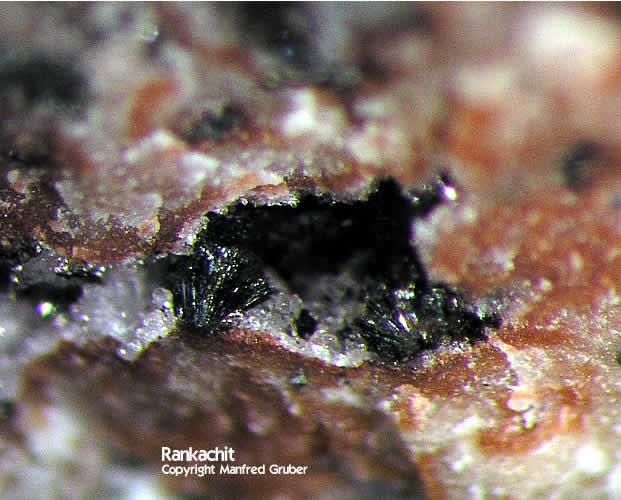 Grube Clara Mineralien Rankachit Schwarzwald Hausach