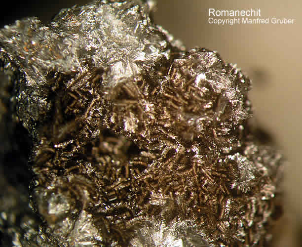 Grube Clara Mineralien Romanèchit Schwarzwald Hausach