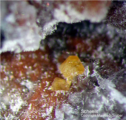 Grube Clara Mineralien Scheelit Schwarzwald Hausach