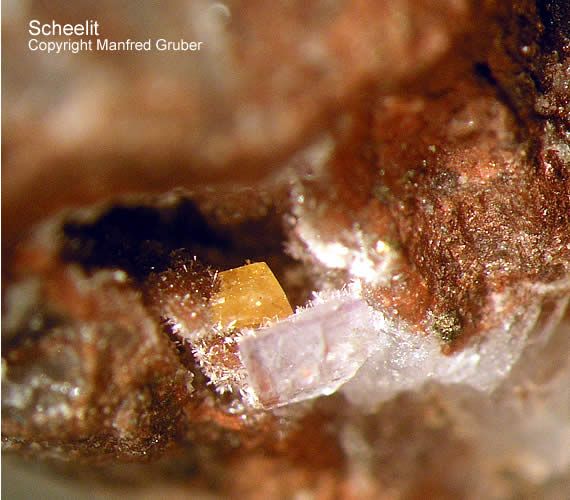 Grube Clara Mineralien Scheelit Schwarzwald Hausach