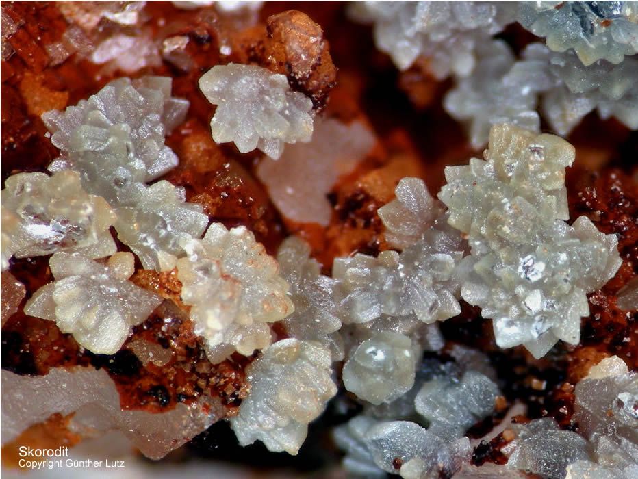 Grube Clara Mineralien Skorodit Schwarzwald Hausach