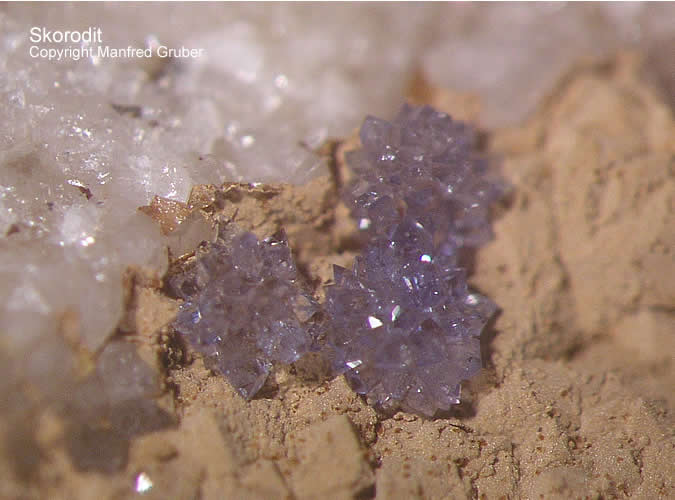 Grube Clara Mineralien Skorodit Schwarzwald Hausach