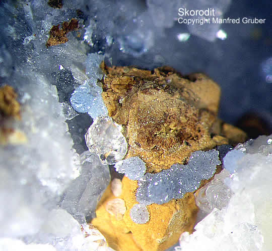Grube Clara Mineralien Skorodit Schwarzwald Hausach