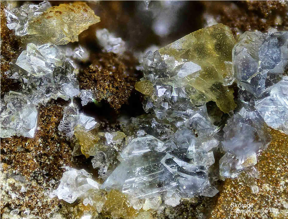 Grube Clara Mineralien Skorodit Schwarzwald Hausach