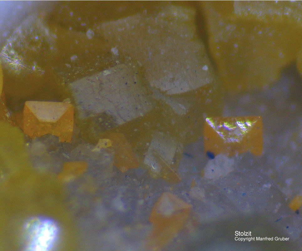 Grube Clara Mineralien Stolzit Schwarzwald Hausach