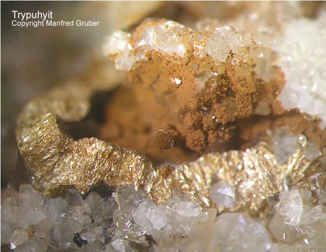 Grube Clara Mineralien Tripuhyit Schwarzwald Hausach