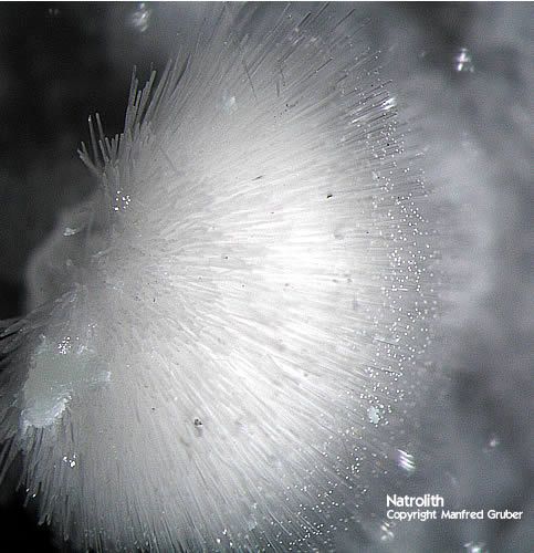 Vogelsberg Mineralien Gaulsberg Natrolith