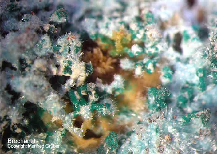 Sauerland Mineralien Genna Letmathe Brochantit